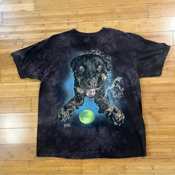 The Mountain Other - The Mountain Underwater Dogs Dynamic Splash Seth Casteel Graphic 100% Cotton Tee